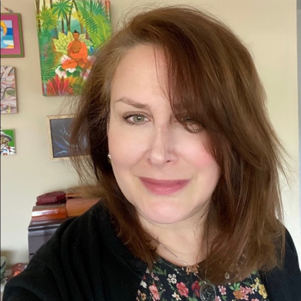 Meet your Posher, Elyse